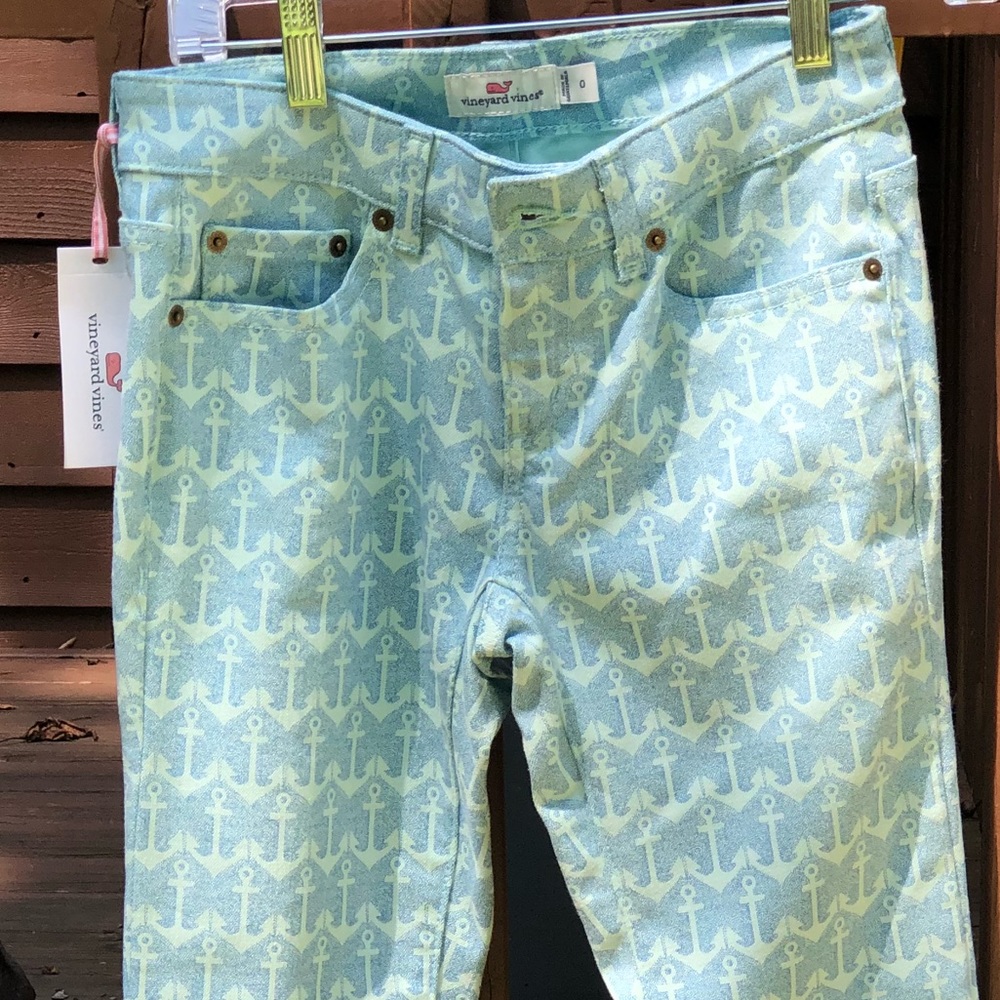 SOLD—VINYARD VINES SKINNY JEANS